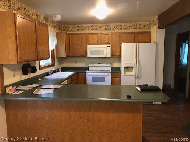 1621 Loebrich Road Gladwin, MI 48624 - Photo 12 of 37 Gallery Image 12