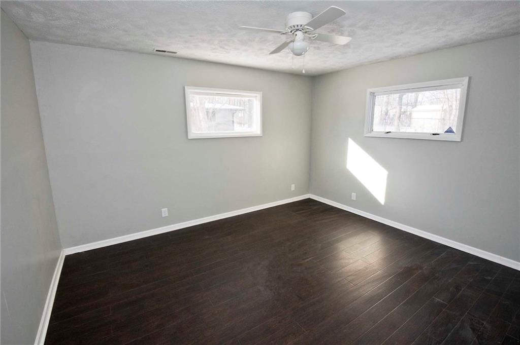 5702 Radnor Road Indianapolis, IN 46226 - Photo 14 of 25 Gallery Image 14