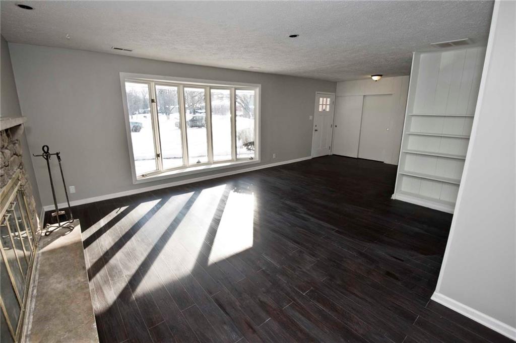 5702 Radnor Road Indianapolis, IN 46226 - Photo 20 of 25 Gallery Image 20