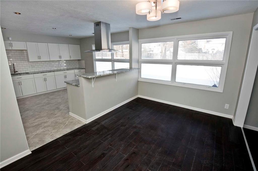 5702 Radnor Road Indianapolis, IN 46226 - Photo 7 of 25 Gallery Image 7