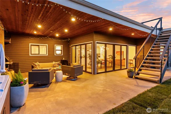 $1,265,000 | 11017 Forest Avenue South, Seattle, WA 98178