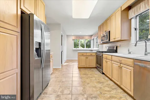 $699,000 | 25 Powers Place, Dresher, PA 19025