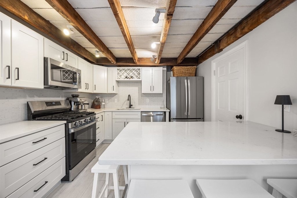 4 Mead St Court Boston, MA 02129 - Photo 3 of 32