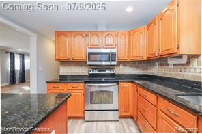 50191 Cedargrove Road Utica, MI 48317 - Photo 7 of 25