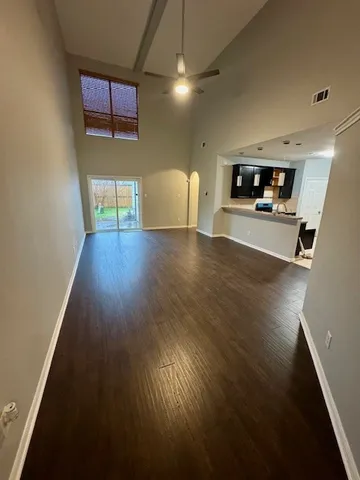 $2,150 | 12511 Silver Cup, Houston, TX 77014