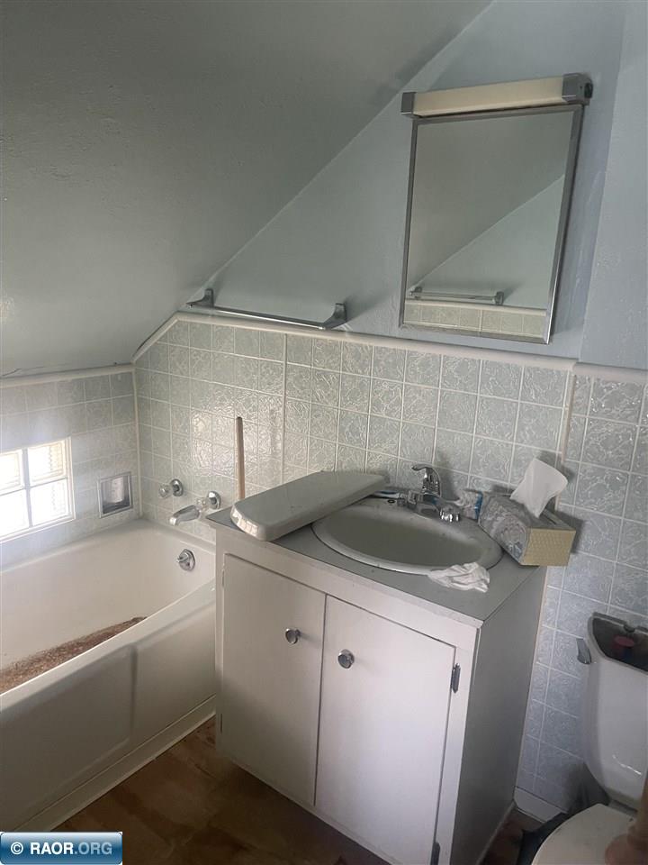 901 A Street Eveleth, MN 55734 - Photo 5 of 9