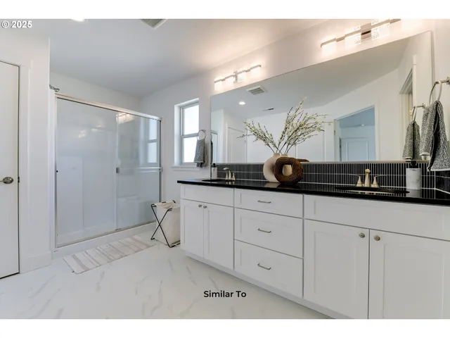 $383,850 | 153 Southwest Eagle Drive, Boardman, OR 97818