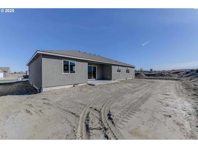 $383,850 | 153 Southwest Eagle Drive, Boardman, OR 97818