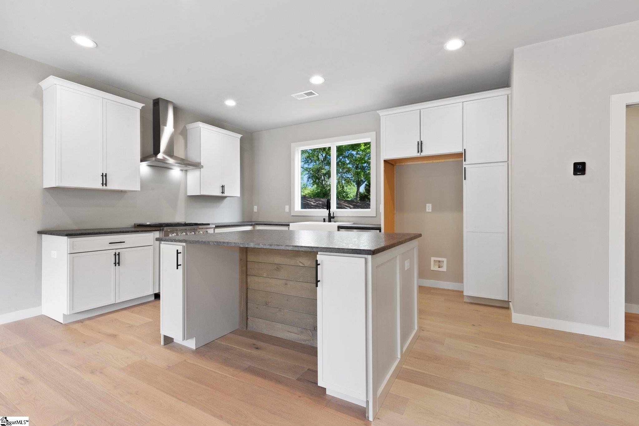 104 Textile Court Easley, SC 29640 - Photo 16 of 30