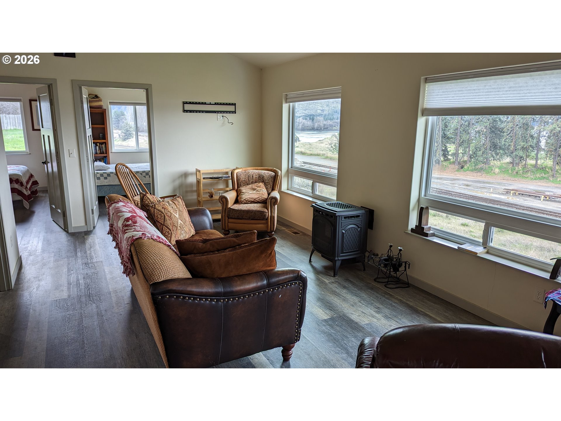 222 Washington Street Lyle, WA 98635 - Photo 9 of 48