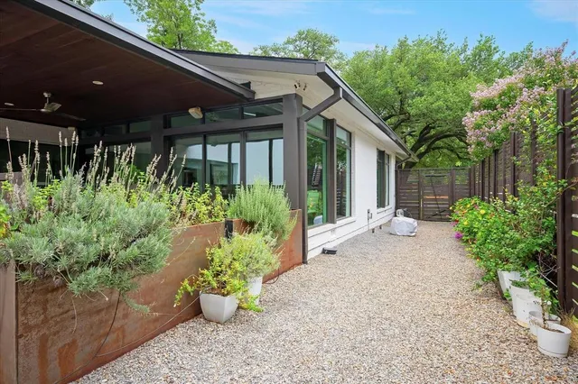 $1,250,000 | 6135 Marquita Avenue, Dallas, TX 75214