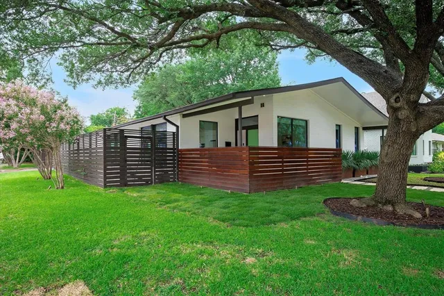 $1,250,000 | 6135 Marquita Avenue, Dallas, TX 75214