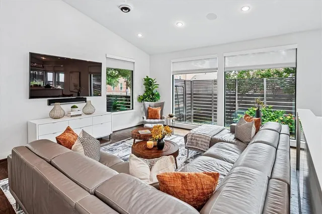 $1,250,000 | 6135 Marquita Avenue, Dallas, TX 75214