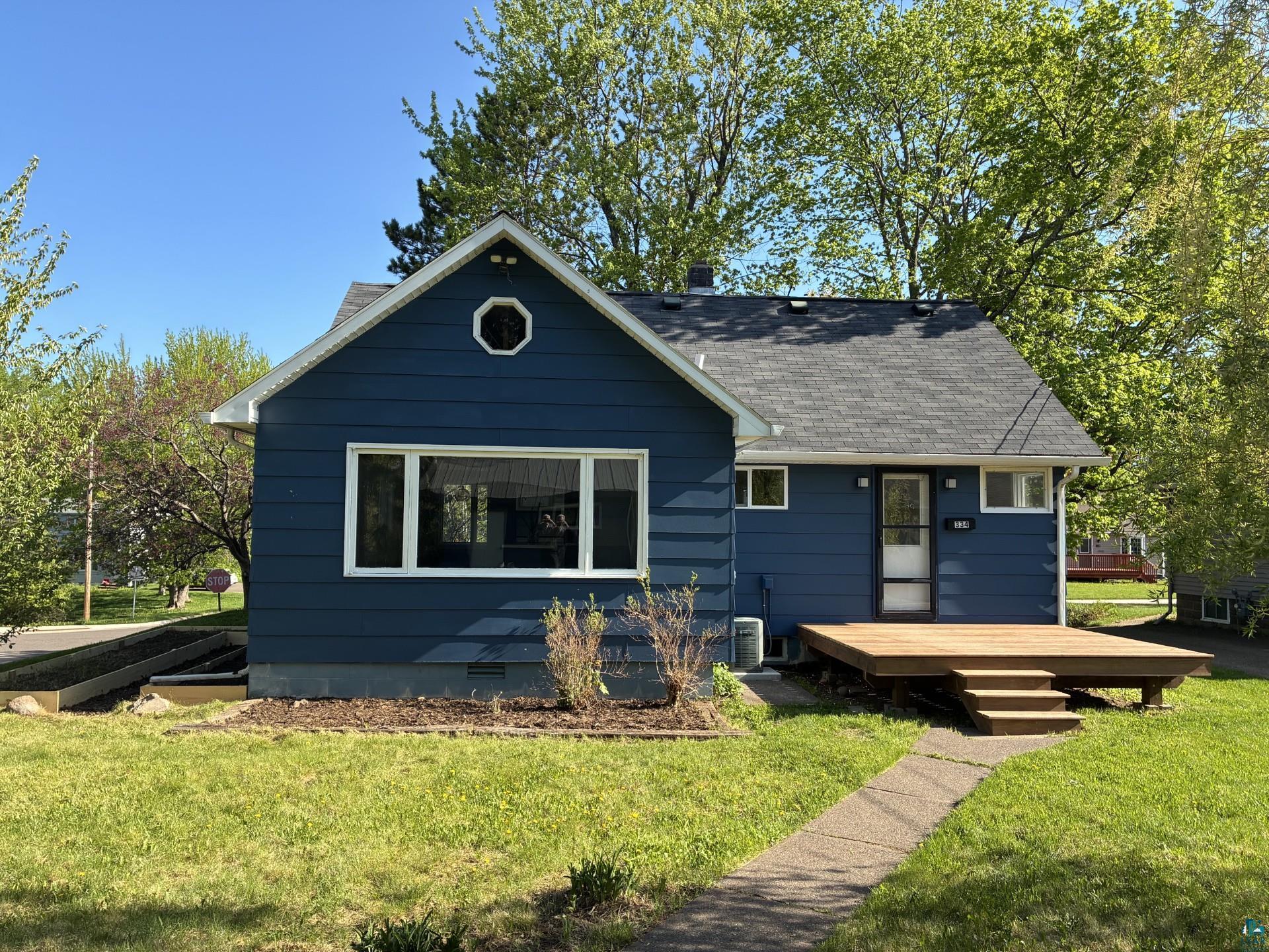 334 West Redwing Street Duluth, MN 55803 - Photo 2 of 16