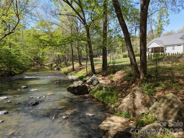 $169,000 | 16 Creston Circle, Unit 16, Charlotte, NC 28214