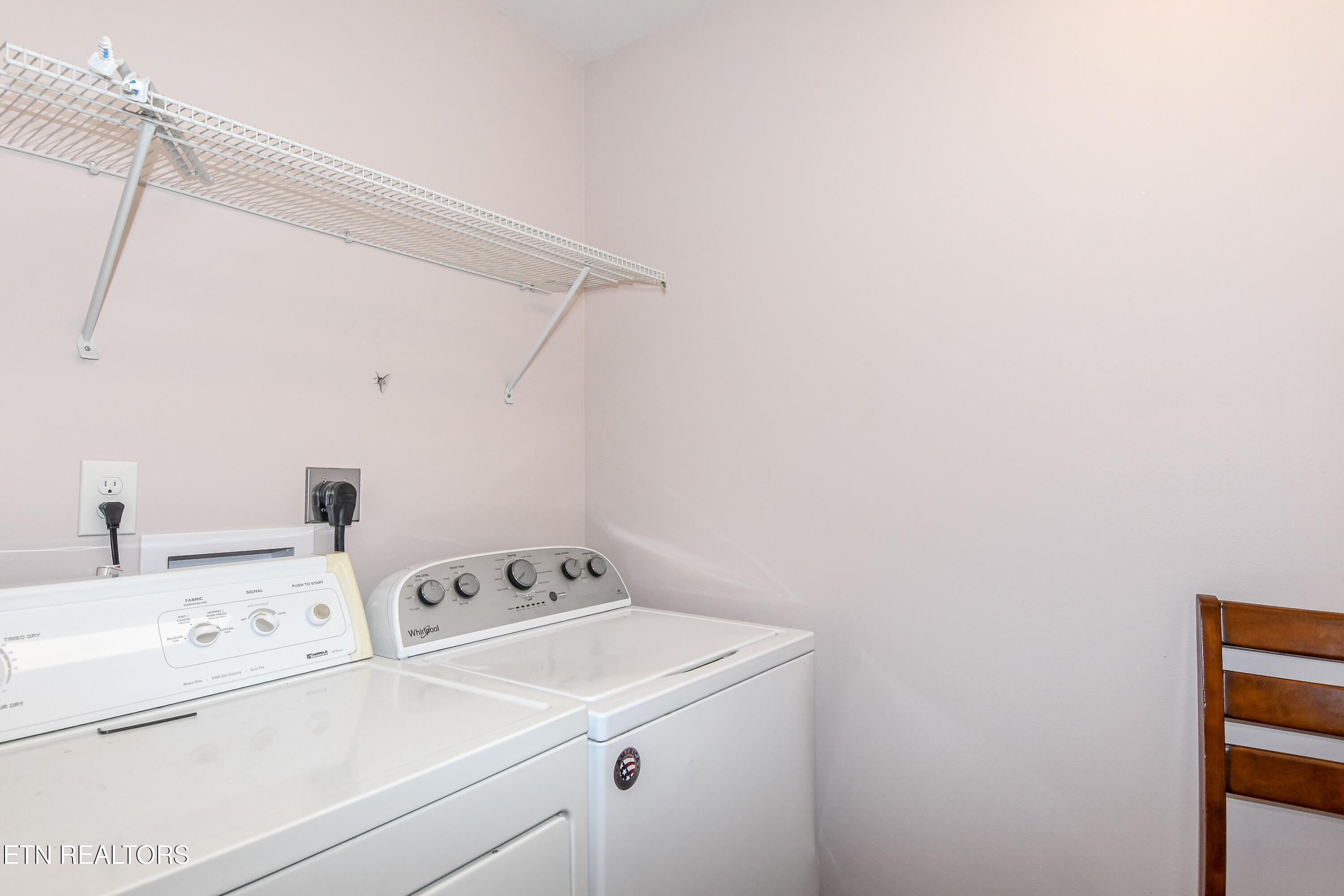 617 Patterson Road Walland, TN 37886 - Photo 22 of 23 Laundry room