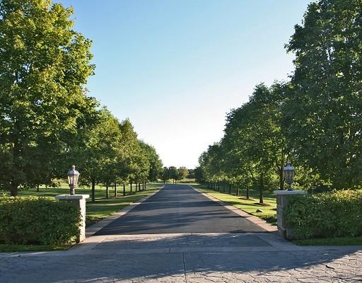 7 Fox Hunt Road Barrington Hills, IL 60010 - Photo 4 of 16