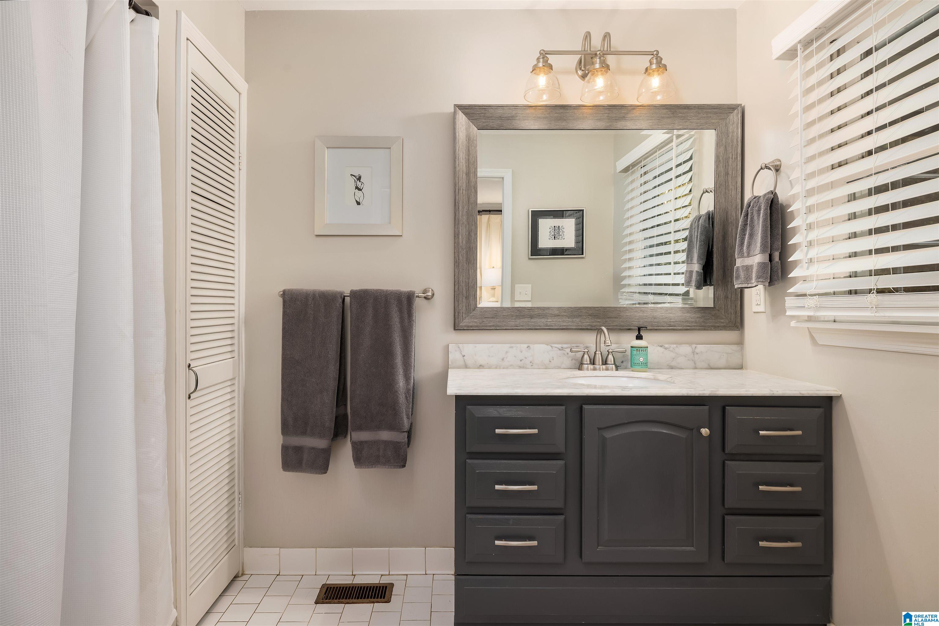 4389 Mountaindale Road Birmingham, AL 35213 - Photo 34 of 54