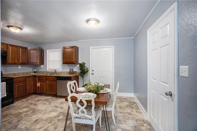 $159,000 | 9812 Marsh Avenue, Kansas City, MO 64134