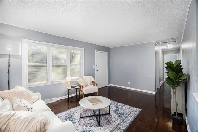 $159,000 | 9812 Marsh Avenue, Kansas City, MO 64134