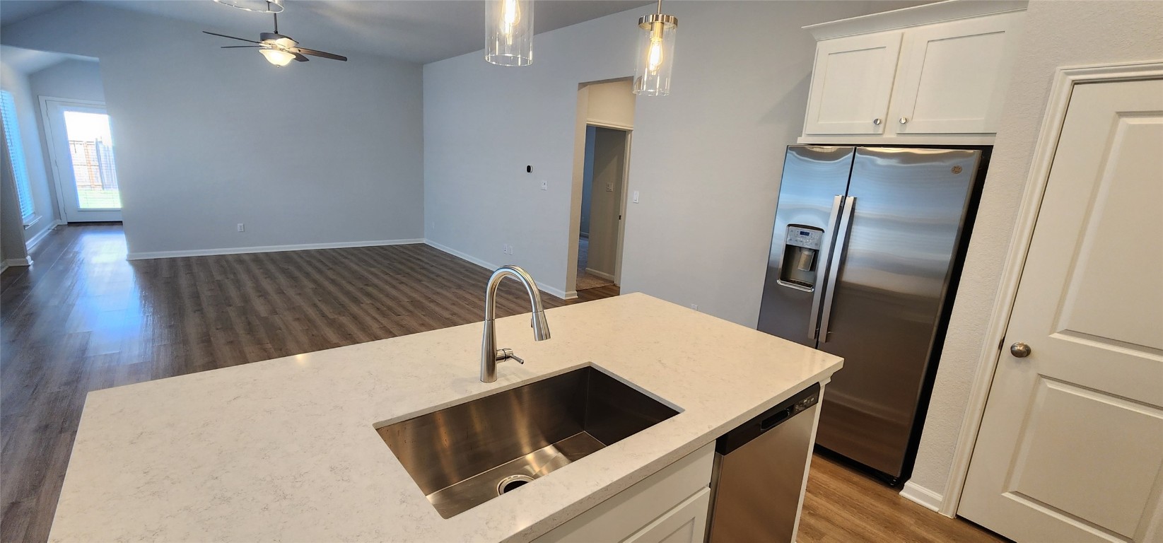 212 Los Olives Lane Georgetown, TX 78628 - Photo 10 of 35 a view of kitchen and a sink