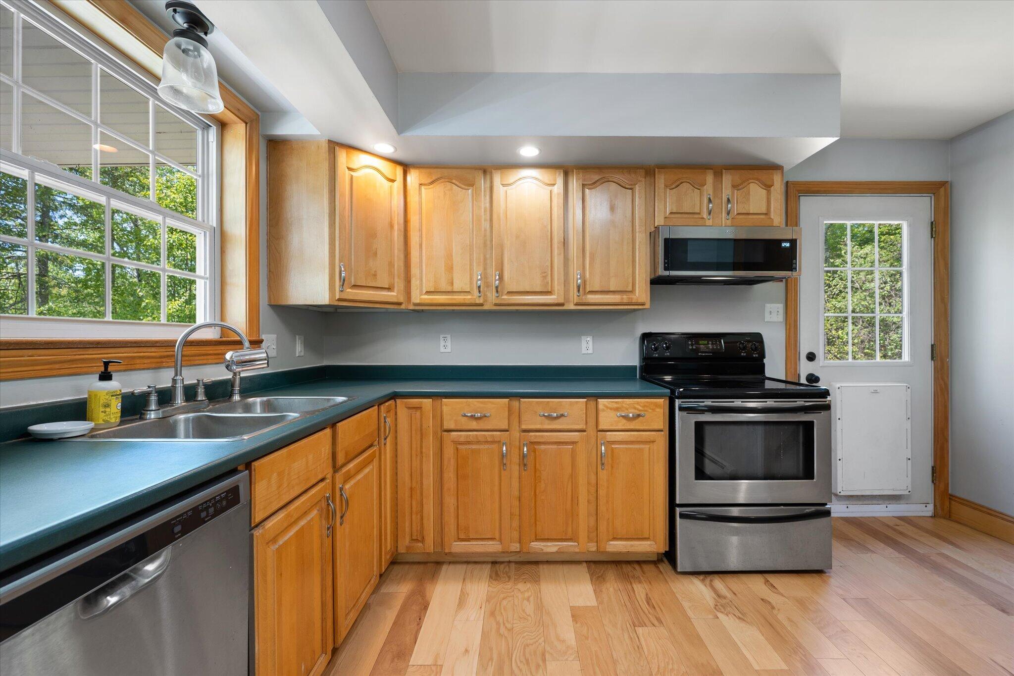 40 Orcutt Mountain Road Bucksport, ME 04416 - Photo 14 of 48 17-Kitchen