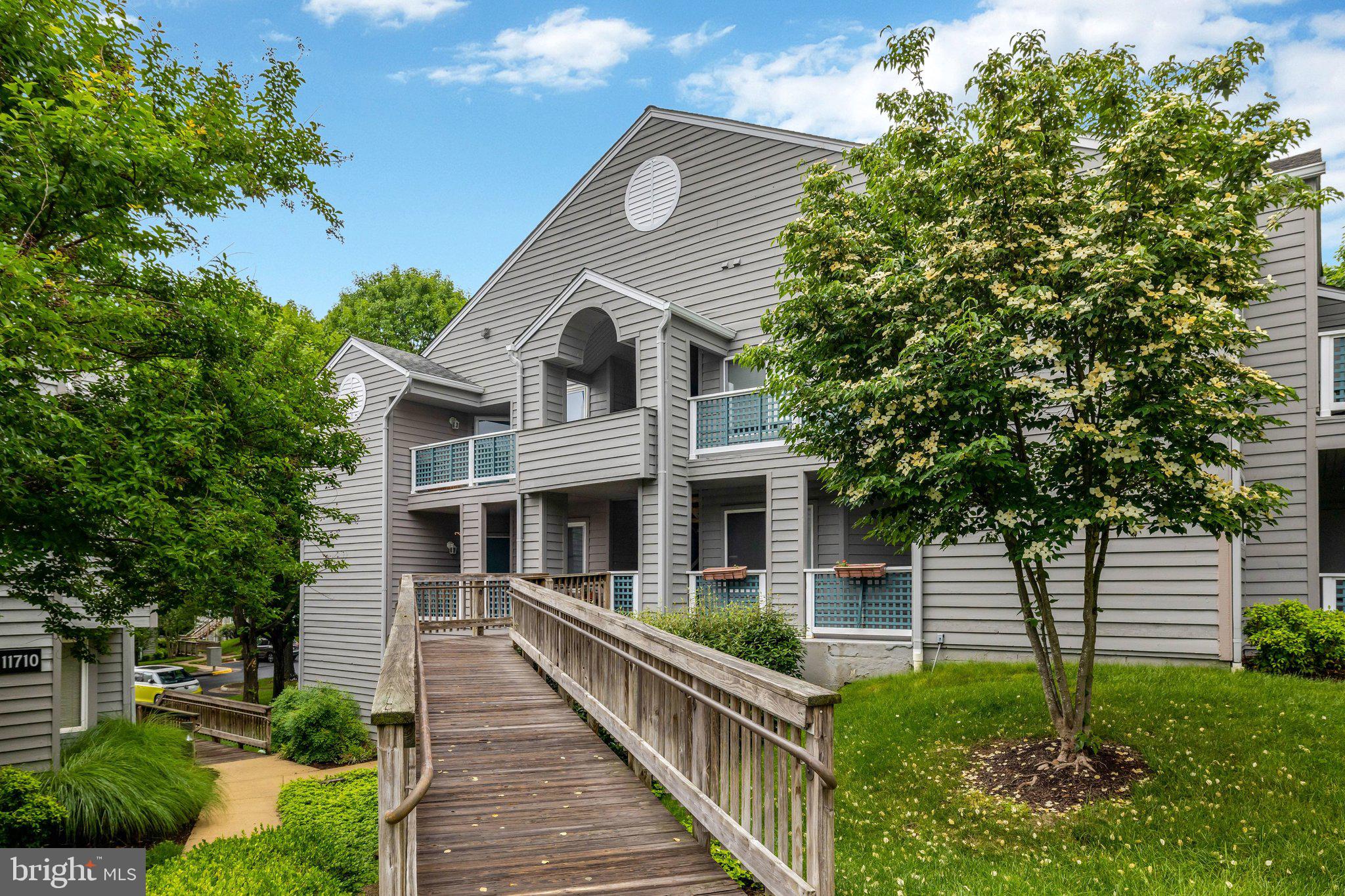 1504 Summerchase Court Reston, VA 20194 - Photo 2 of 42