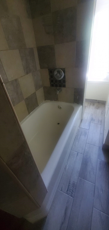 10 Monroe Street Springfield, MA 01109 - Photo 17 of 40