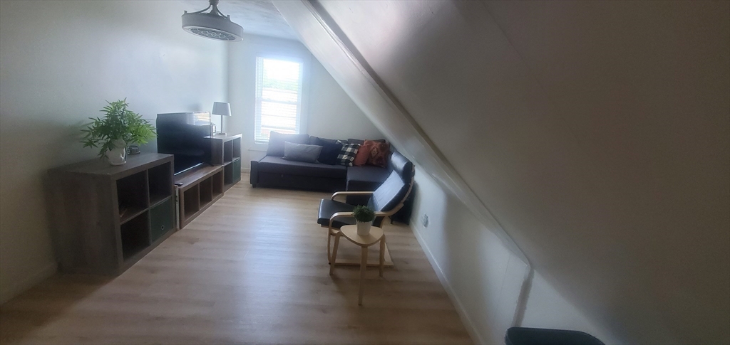 10 Monroe Street Springfield, MA 01109 - Photo 24 of 40