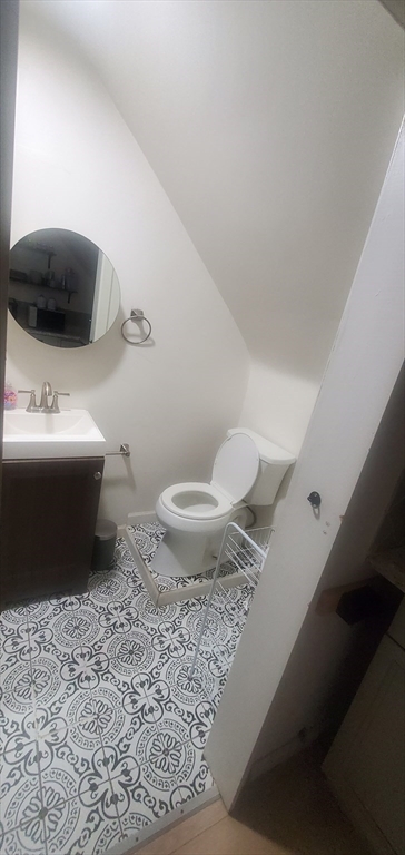 10 Monroe Street Springfield, MA 01109 - Photo 31 of 40