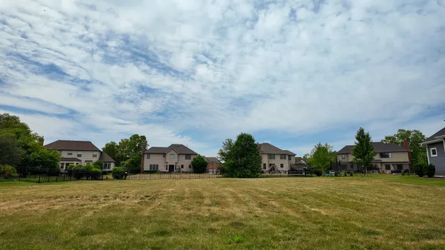$95,000 | 21350 South Forest View Drive, Shorewood, IL 60404