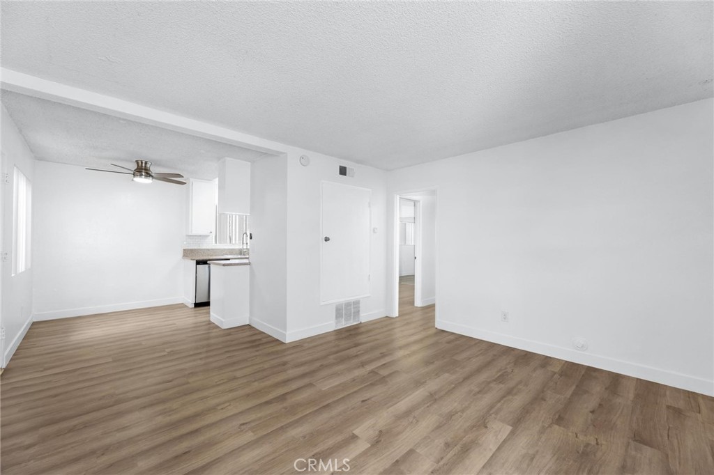 223 Shell Street Manhattan Beach, CA 90266 - Photo 23 of 39