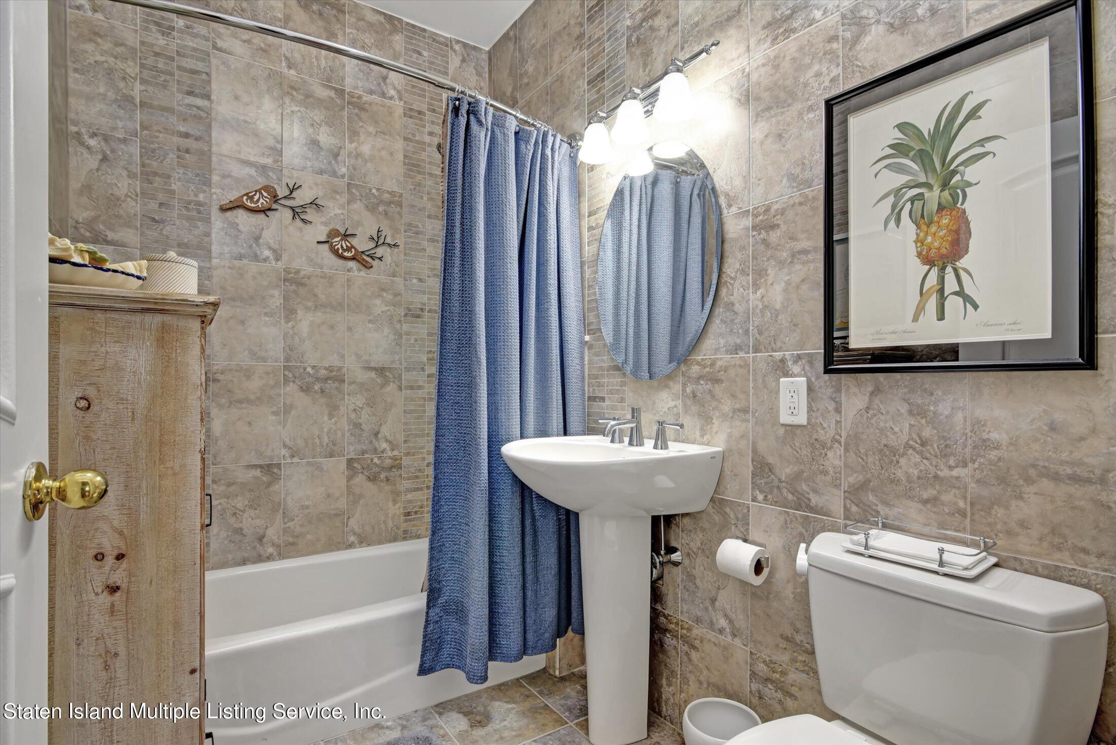 4654 Amboy Road, Unit 2B Staten Island, NY 10312 - Photo 13 of 25 13-Bathroom
