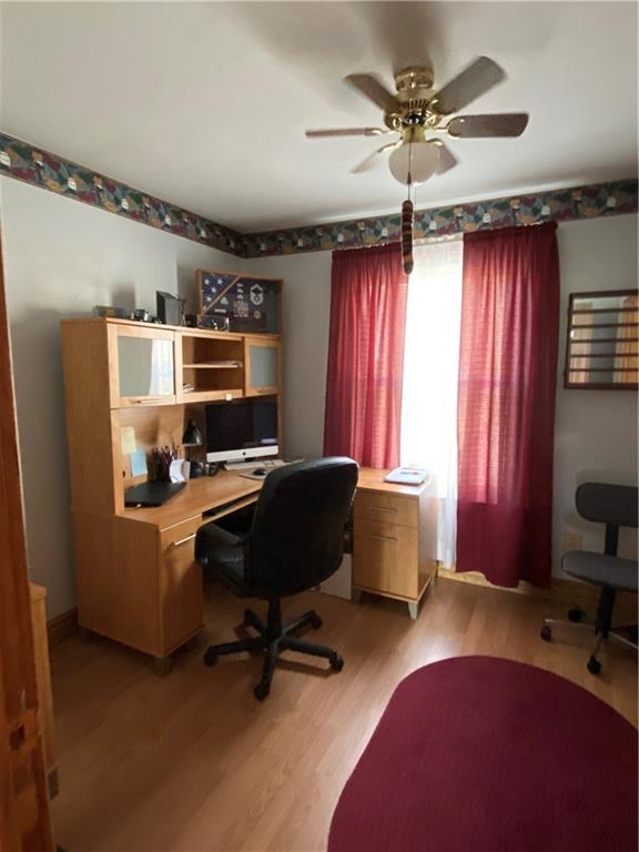 202 Terrace Avenue Apollo, PA 15613 - Photo 20 of 25 Third bedroom which is currently being used as an office