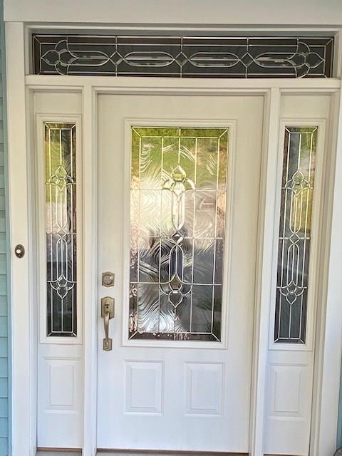 202 Terrace Avenue Apollo, PA 15613 - Photo 5 of 25 Eye-catching front door with sidelights and transom.