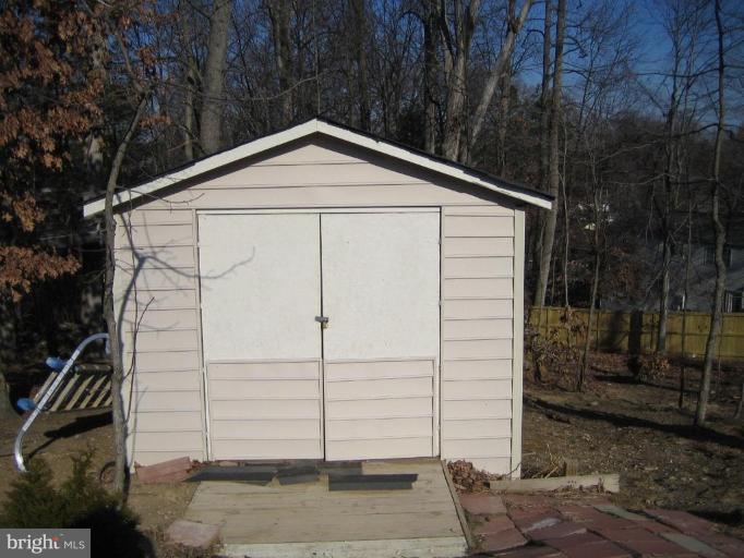 2668 Cast Off Loop Woodbridge, VA 22191 - Photo 18 of 20 Shed