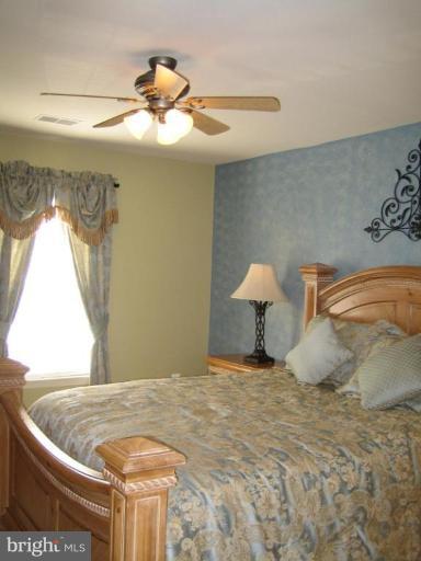2668 Cast Off Loop Woodbridge, VA 22191 - Photo 19 of 20 Bedroom #2