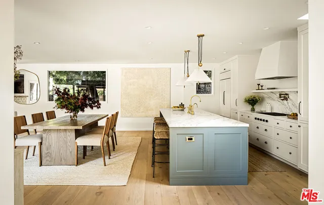 $4,995,000 | 327 East Rustic Road, Santa Monica, CA 90402