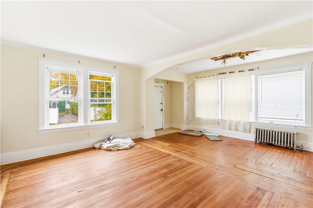 303 Narragansett Street Cranston, RI 02905 - Photo 13 of 26