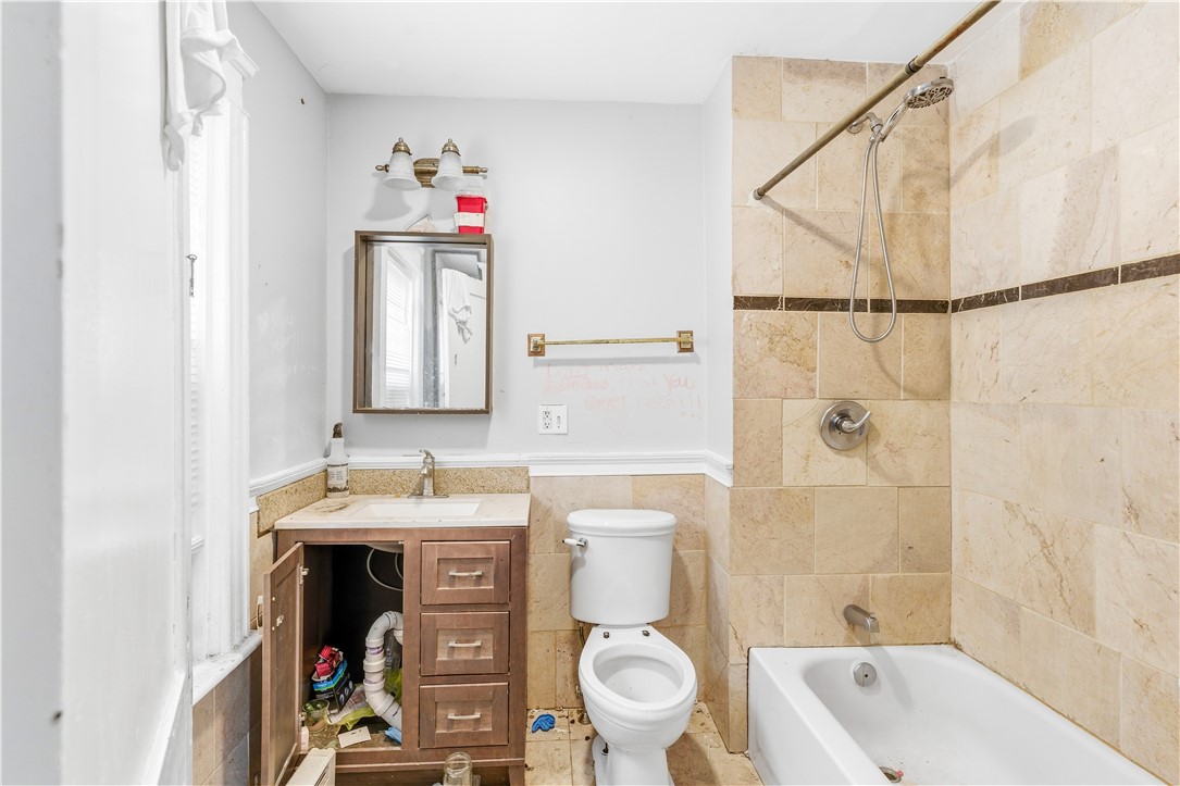 303 Narragansett Street Cranston, RI 02905 - Photo 2 of 26