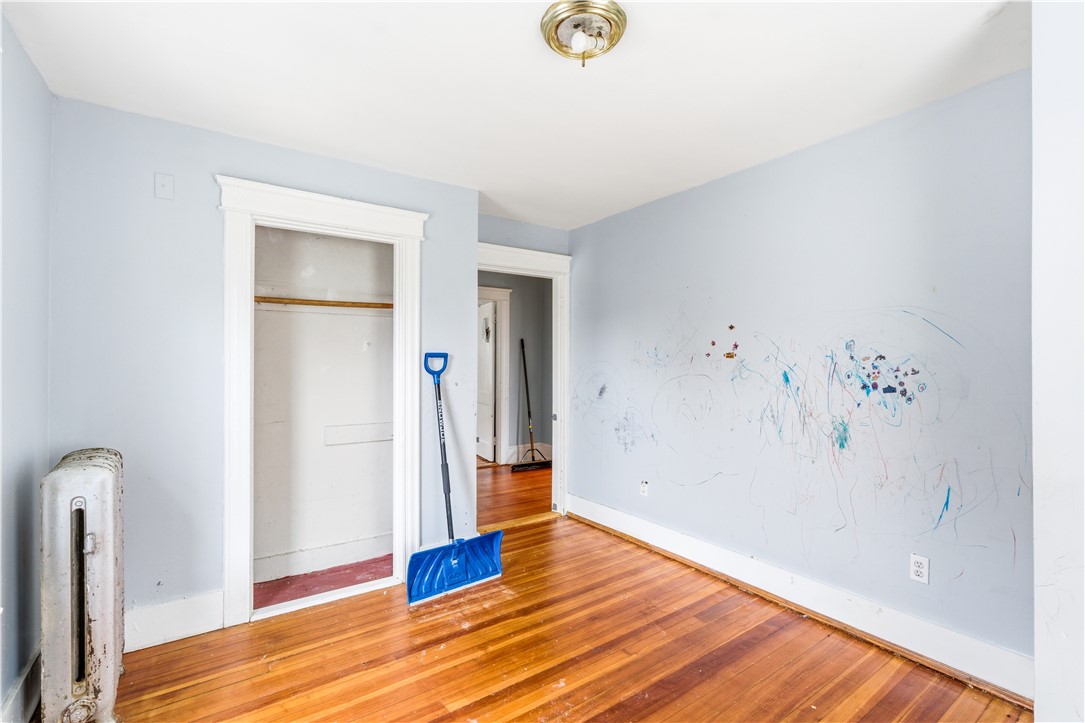 303 Narragansett Street Cranston, RI 02905 - Photo 5 of 26