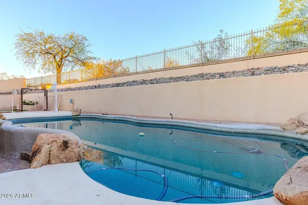 $4,850 | 18425 North 14th Street, Phoenix, AZ 85022