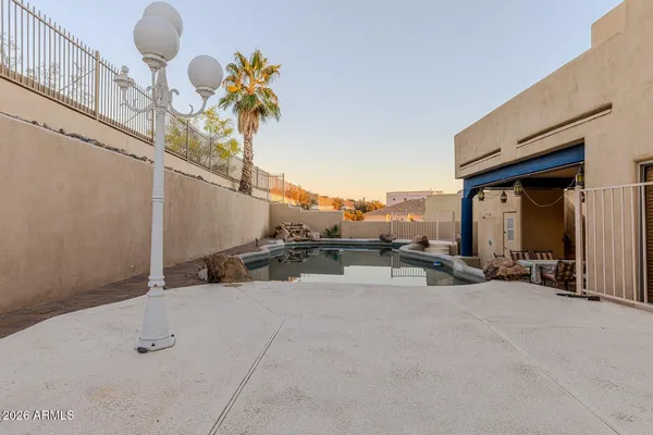 $4,850 | 18425 North 14th Street, Phoenix, AZ 85022