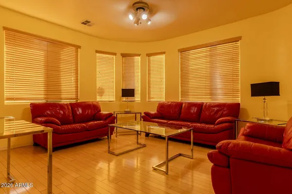 $4,850 | 18425 North 14th Street, Phoenix, AZ 85022