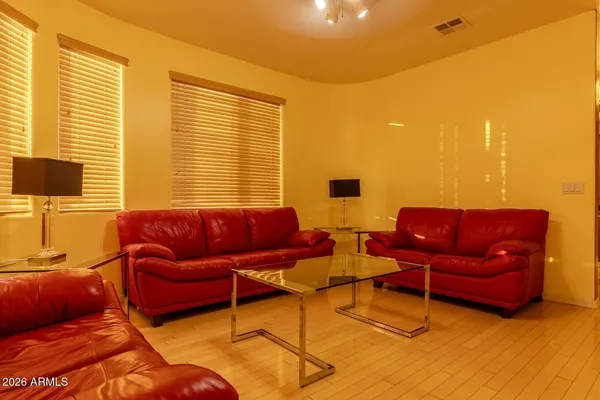 $4,850 | 18425 North 14th Street, Phoenix, AZ 85022