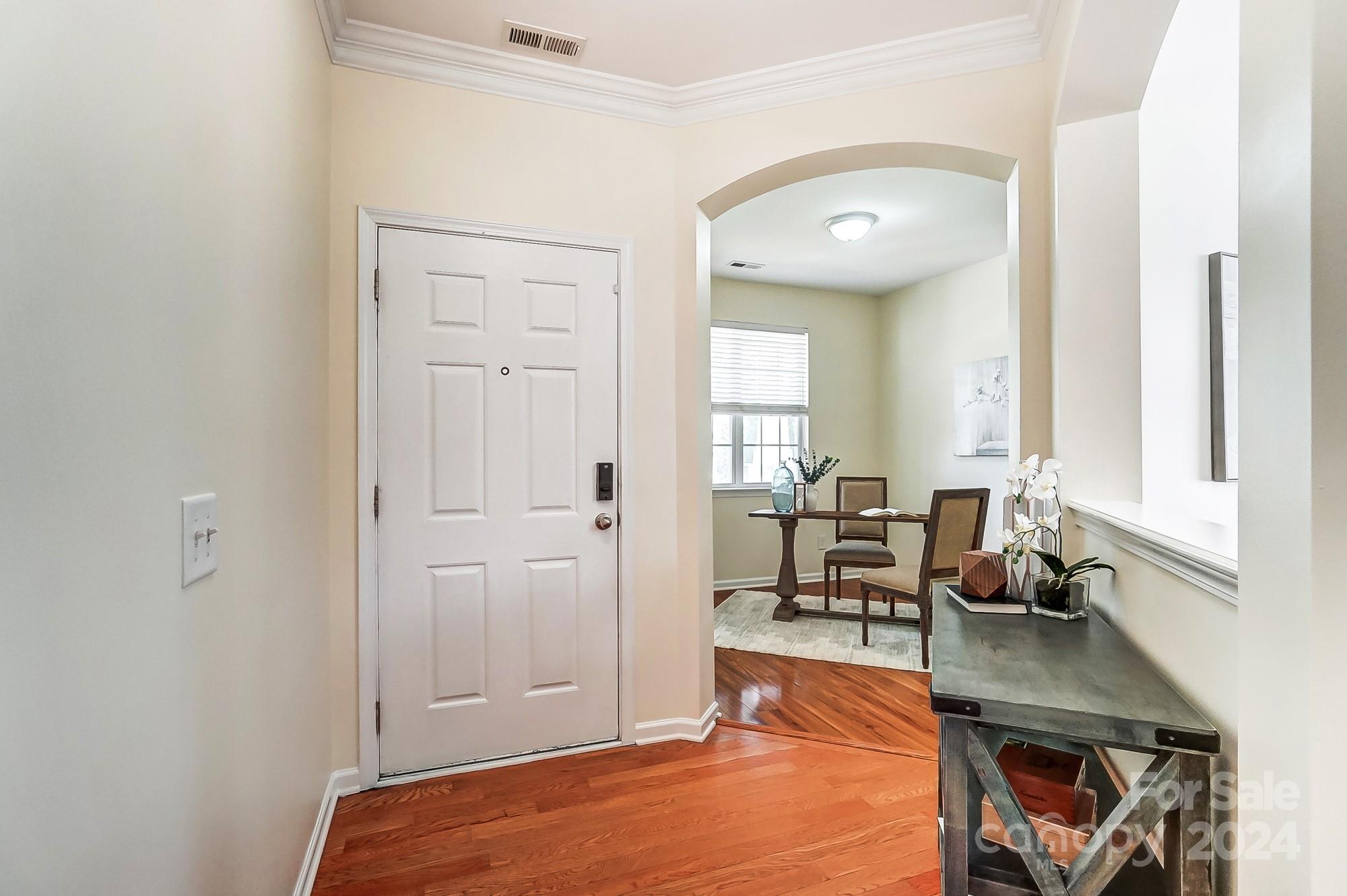 6514 Del Rio Road Charlotte, NC 28277 - Photo 4 of 42 a living room with furniture and a window
