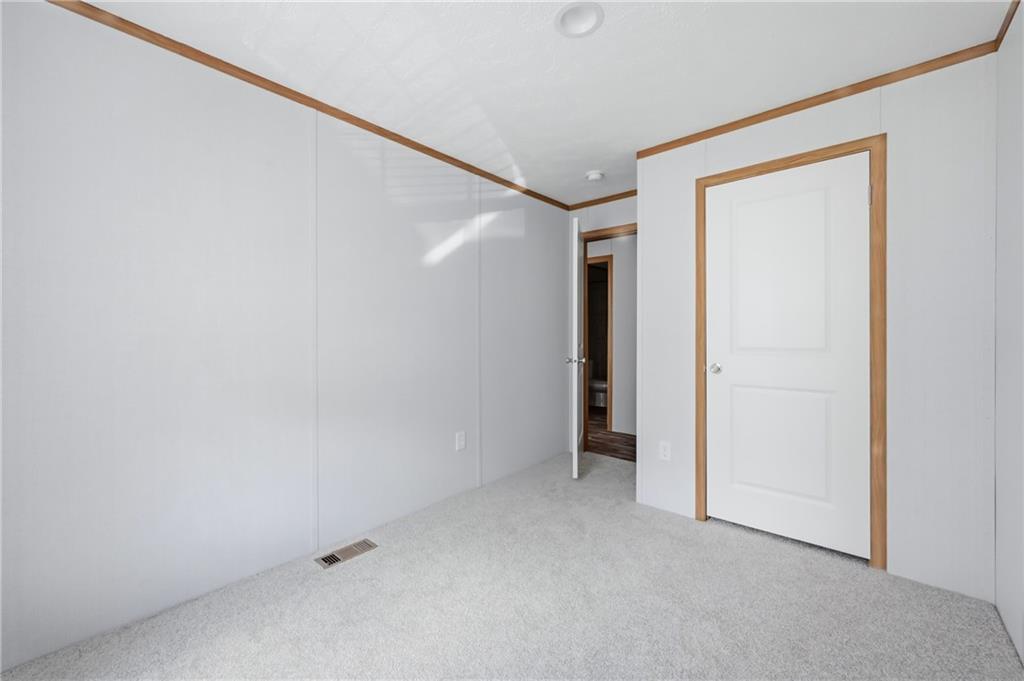 69 South Summit Road, Unit 305 Greenville, PA 16125 - Photo 21 of 42 Gallery Image 21