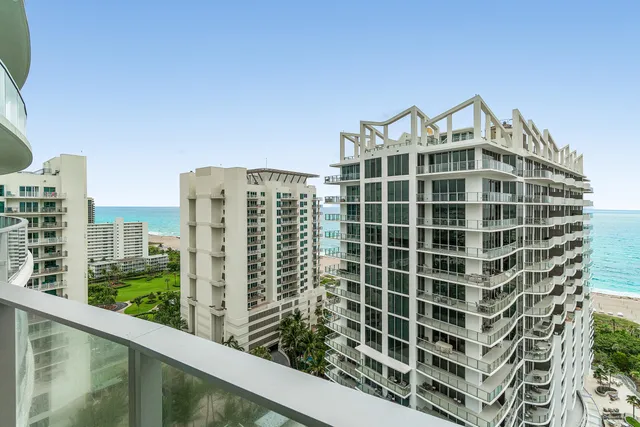 a view of a tall building