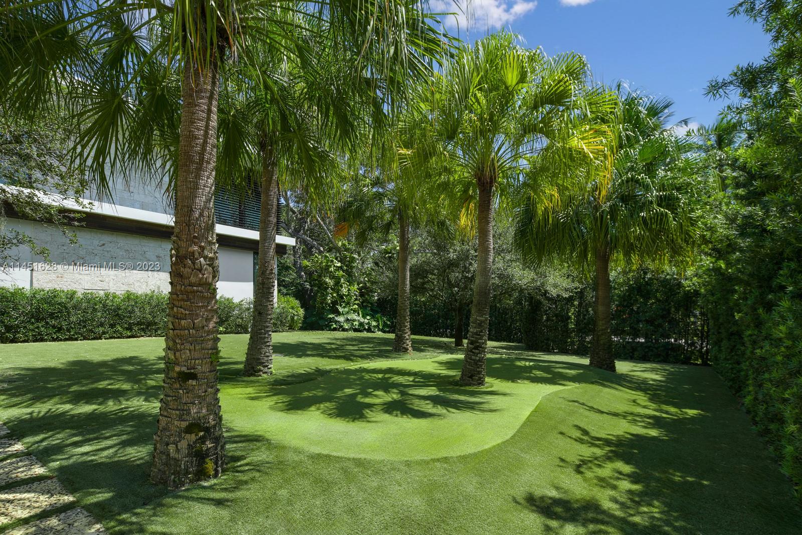 9261 School House Road Coral Gables, FL 33156 - Photo 41 of 65 a view of a park with large trees