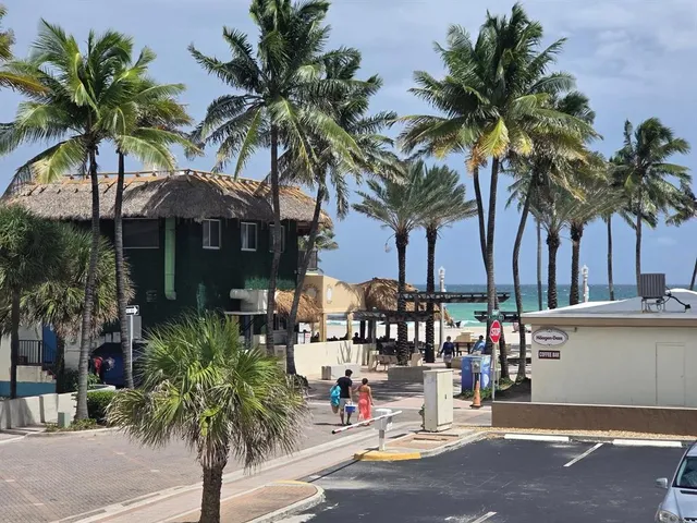 $4,000 | 320 Indiana Street, Hollywood, FL 33019